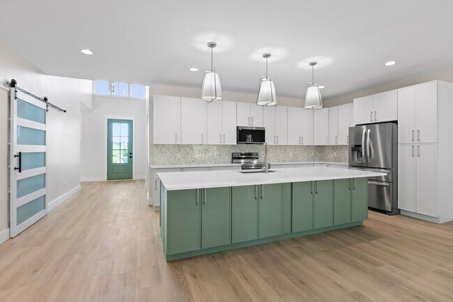 Building Photo - Beautiful New Construction Home-Long Term Rental