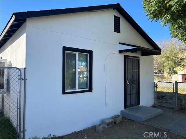 Building Photo - 908 W Hays St