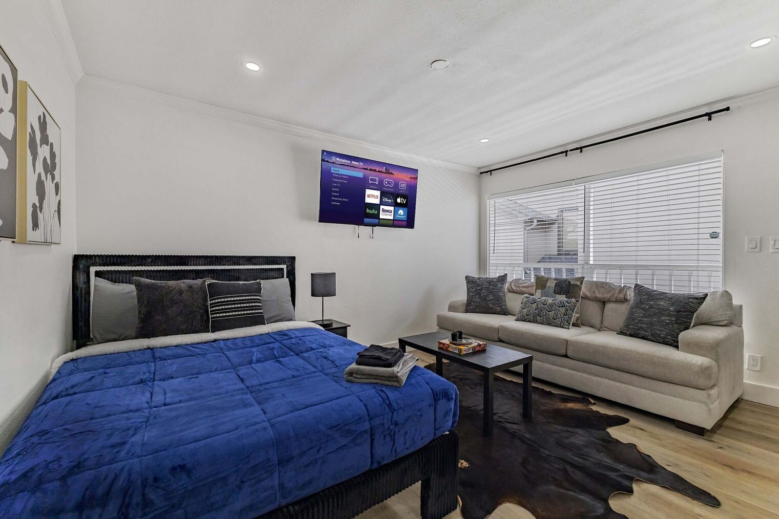 Building Photo - 2216 Hazard St