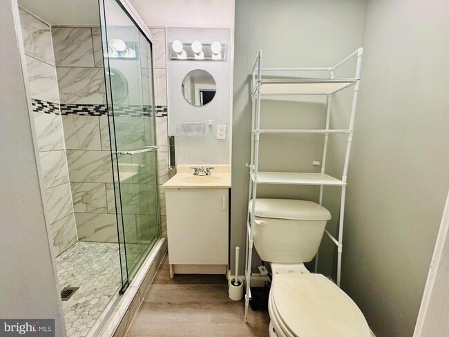 Building Photo - 2 Durness Ct