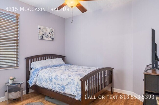 Building Photo - 8315 Moccasin Trail Dr