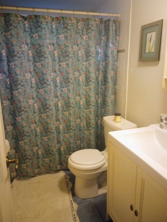 Building Photo - Spacious 3BR House in Tarboro