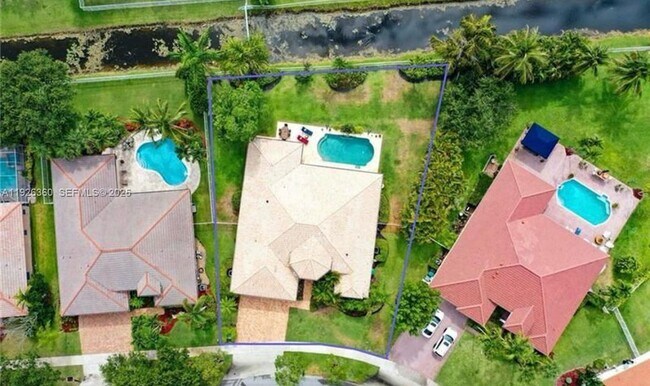 Building Photo - 5015 Stillwater Terrace