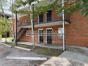 Building Photo - 5540 N Broadway St