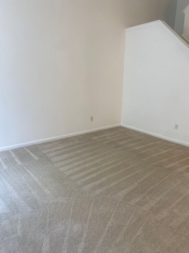 Building Photo - 3304 Summerfield Ridge Ln