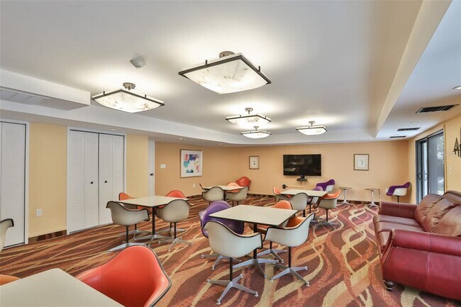 Building Photo - 4141 Bayshore Blvd