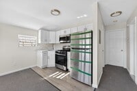 Building Photo - 147-20 226th St