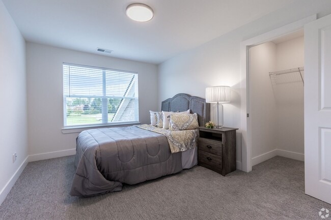 Building Photo - Chesterfield Lease - Save $200 per Month! 2 Bedroom, 2 Bath, Att 2-Car Garage. New Construction!