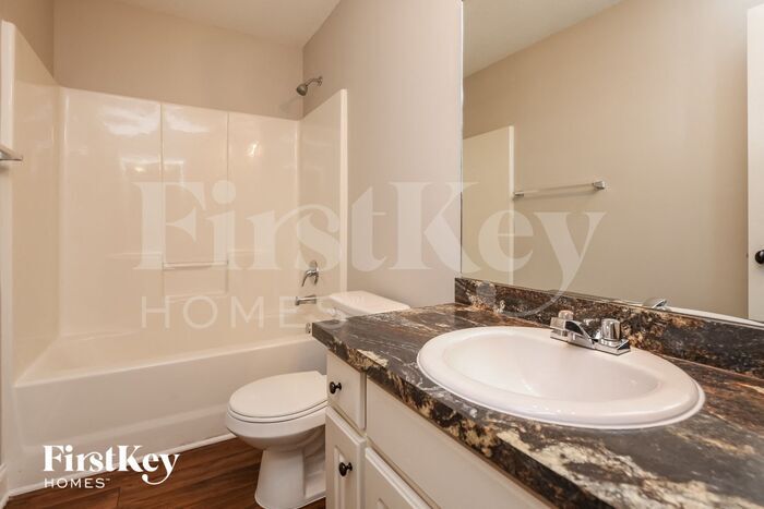 Building Photo - 1666 Dillard Way