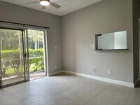 Building Photo - 891 Cypress Park Way