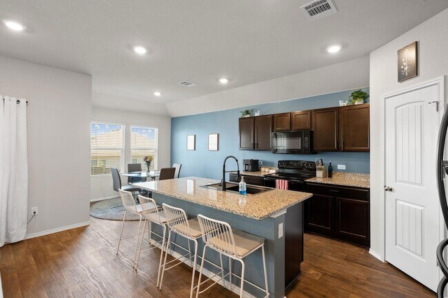 Building Photo - 15108 Siberian Elm Ln