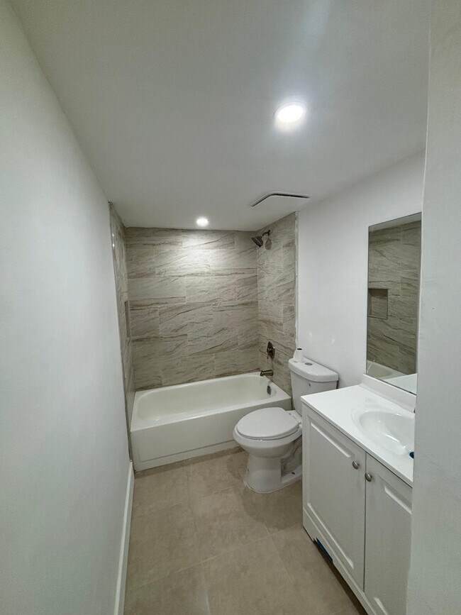 Building Photo - 8002 SW 149th Ave