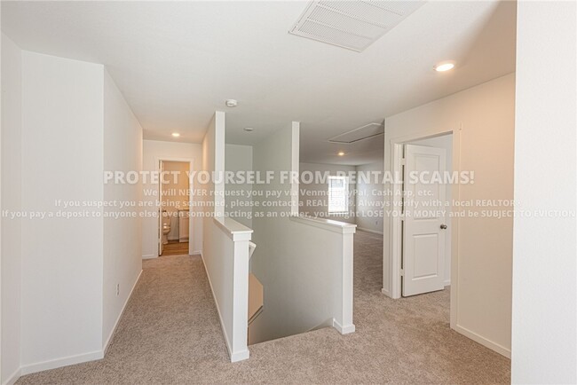 Building Photo - 611 Marsol St