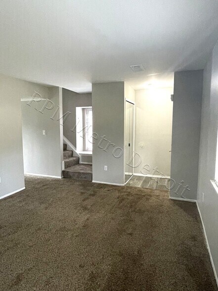 Building Photo - 23560 Lahser Rd