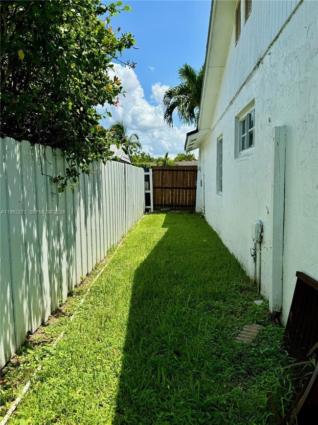 Building Photo - 13351 SW 46th St