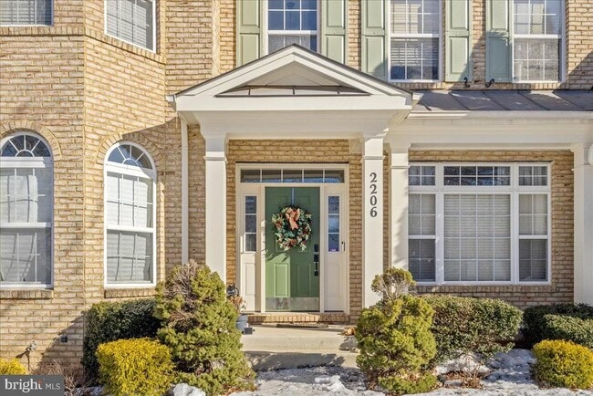 Building Photo - 2206 Green Ginger Cir