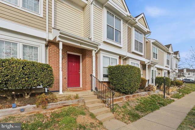 Building Photo - 87 Sudbury Square