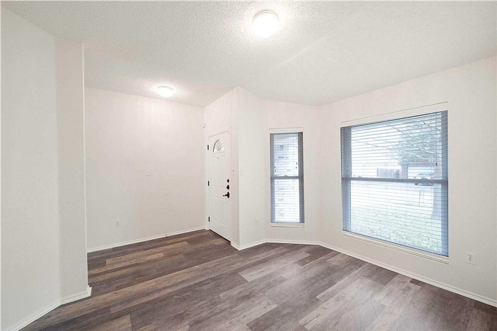 Building Photo - 20902 Gelding Ln