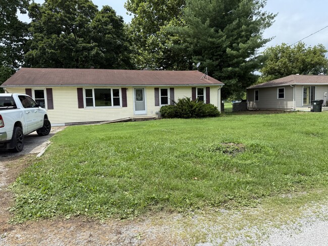 Primary Photo - 403 Rose Ln