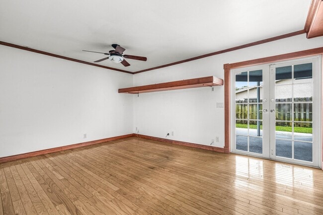 Building Photo - 1775 SW 8th St