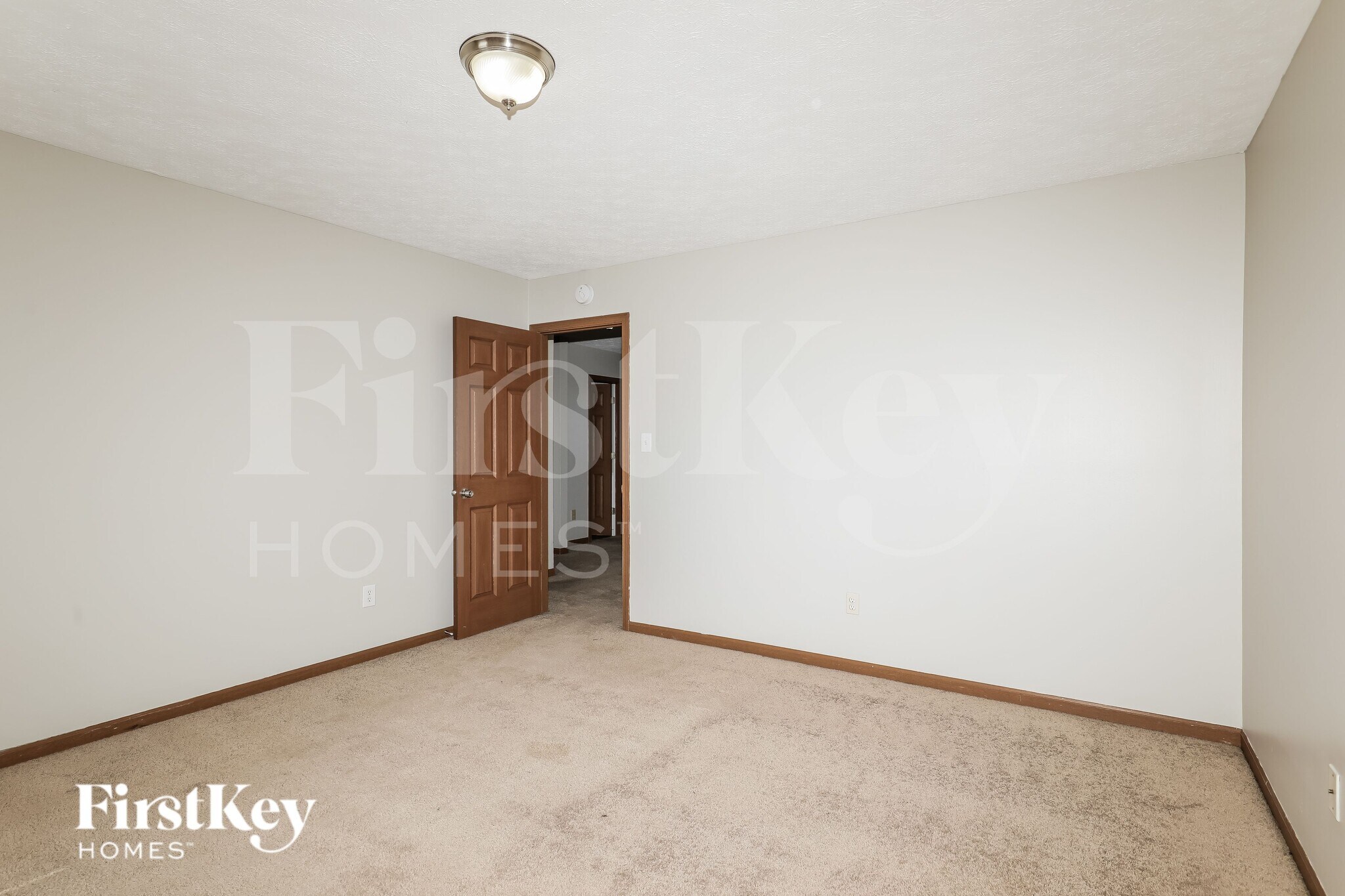 Building Photo - 10087 Palmaire Pl