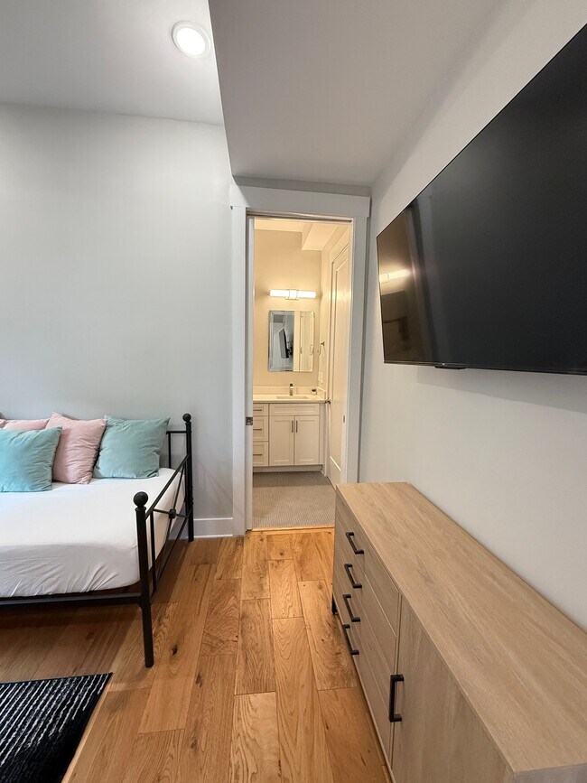 Building Photo - 4810 Gallatin Pike