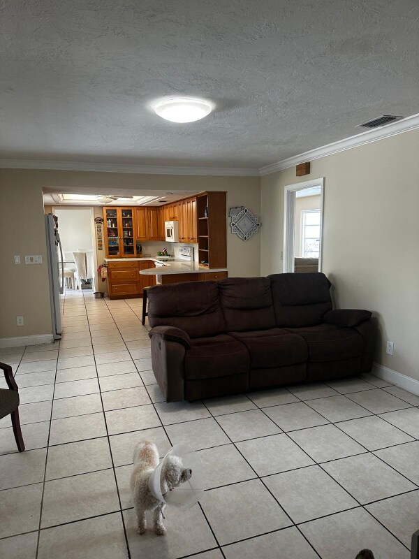 Primary Photo - 7202 Bounty Dr