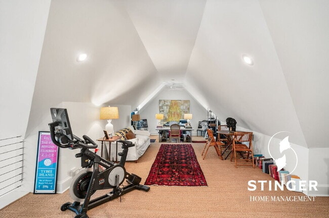 Building Photo - 174 Spanish Point Dr