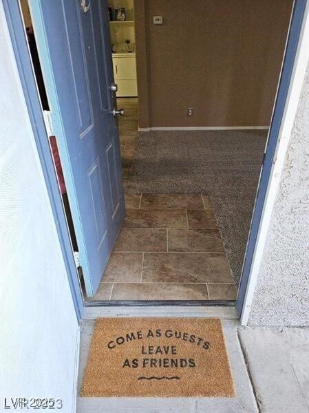 Building Photo - 2201 Ramsgate Dr