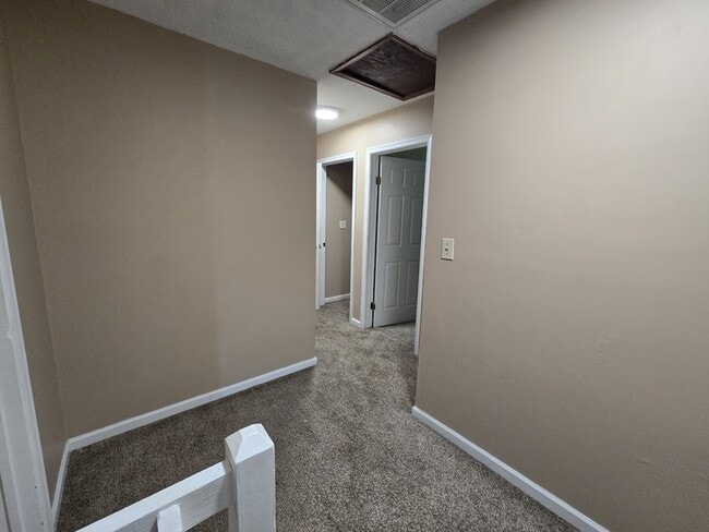 Building Photo - 1836 Haviland Dr