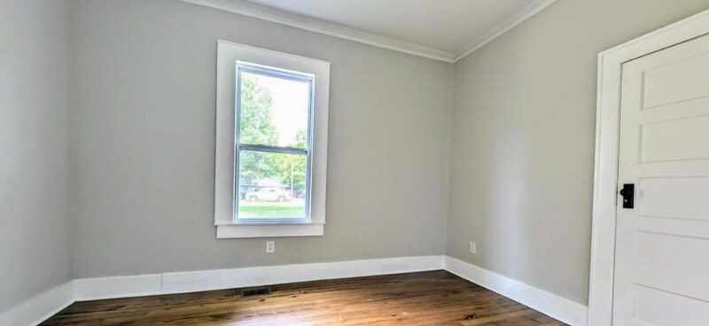 Building Photo - 113 Brawley St