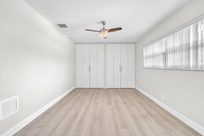 Building Photo - 3213 Colony Club Rd