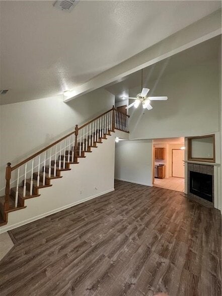 Building Photo - 2229 E Cinnamon Way