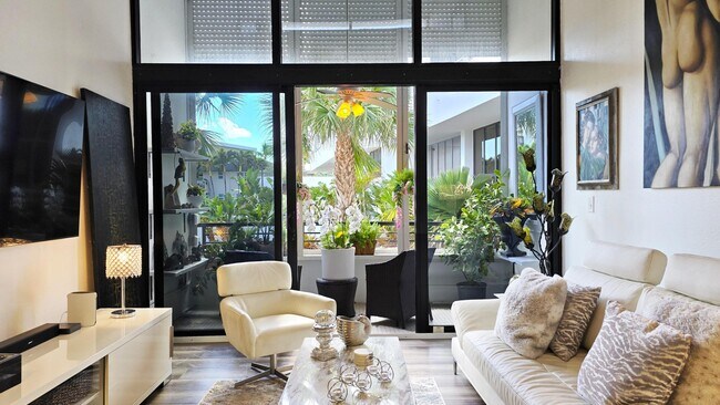 Building Photo - 3589 S Ocean Blvd