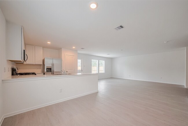 Building Photo - 3121 Courtney Flower Dr