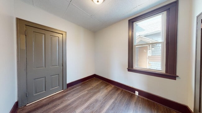 Building Photo - Cudell Area - 4 Bedroom Single Family Home