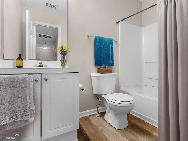 Building Photo - 156 Watercress Ct