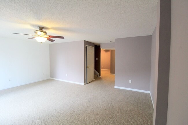 Building Photo - 1055 John Paul Jones Ln