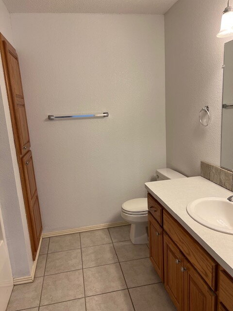Building Photo - 4104 Hunter Way