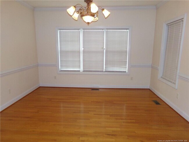 Building Photo - 290 Robeson St