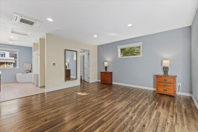 2ND FLOOR PRIMARY BDRM - 323 3rd Pl NW