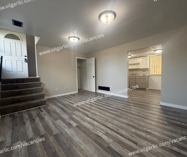 Building Photo - 2043-2043 Union St