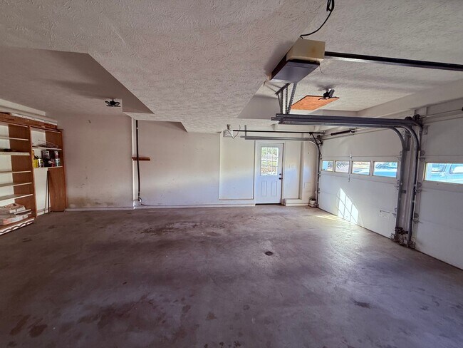 Building Photo - 95 Morning Star Ln NW