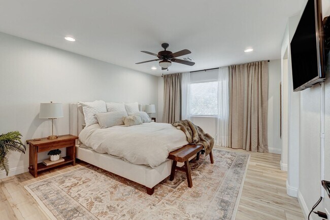 Building Photo - Providence Las Vegas 3 Bed and 3 Bath Home with Gated Community, Modern Upgrades & Resort-Style A...