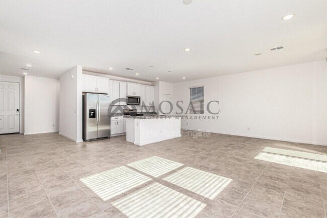 Building Photo - 8821 W Agora Ln