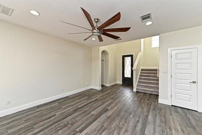 Building Photo - 2903 Davis Cove