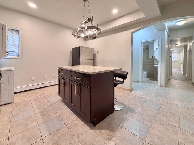 Building Photo - 311 5th St