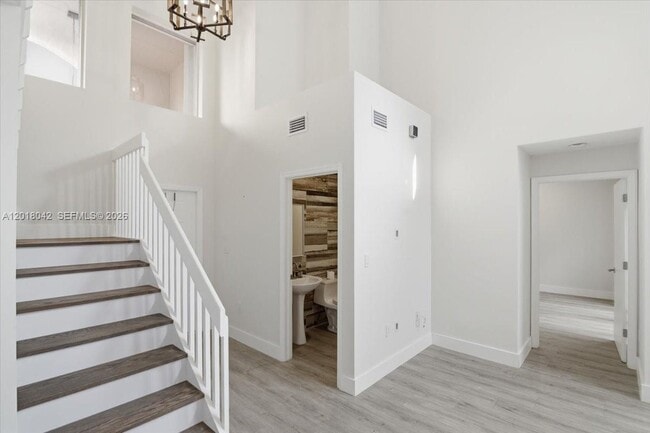 Building Photo - 1135 Oysterwood St
