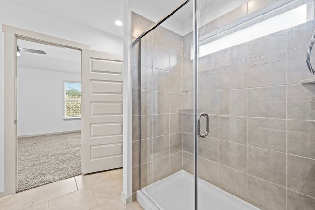 Building Photo - 4903 Pne Hvn Ln