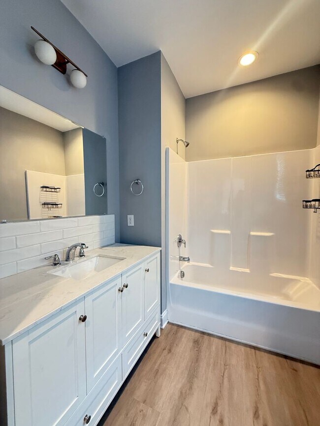 Building Photo - 9 Hanover St